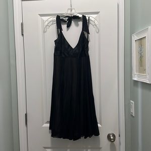 Halter style chiffon + satin BGBG Maxazria cocktail dress